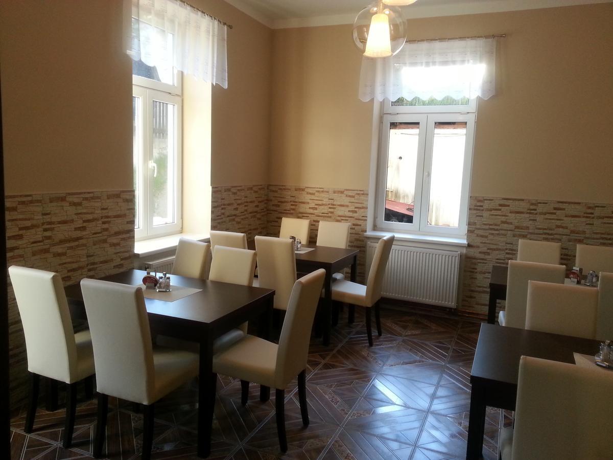 Penzion Vesely Zelezny Brod Bagian luar foto