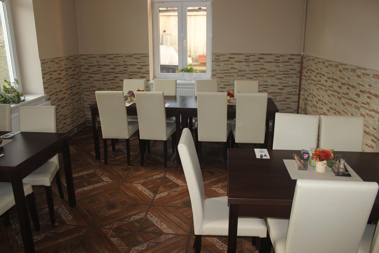 Penzion Vesely Zelezny Brod Bagian luar foto
